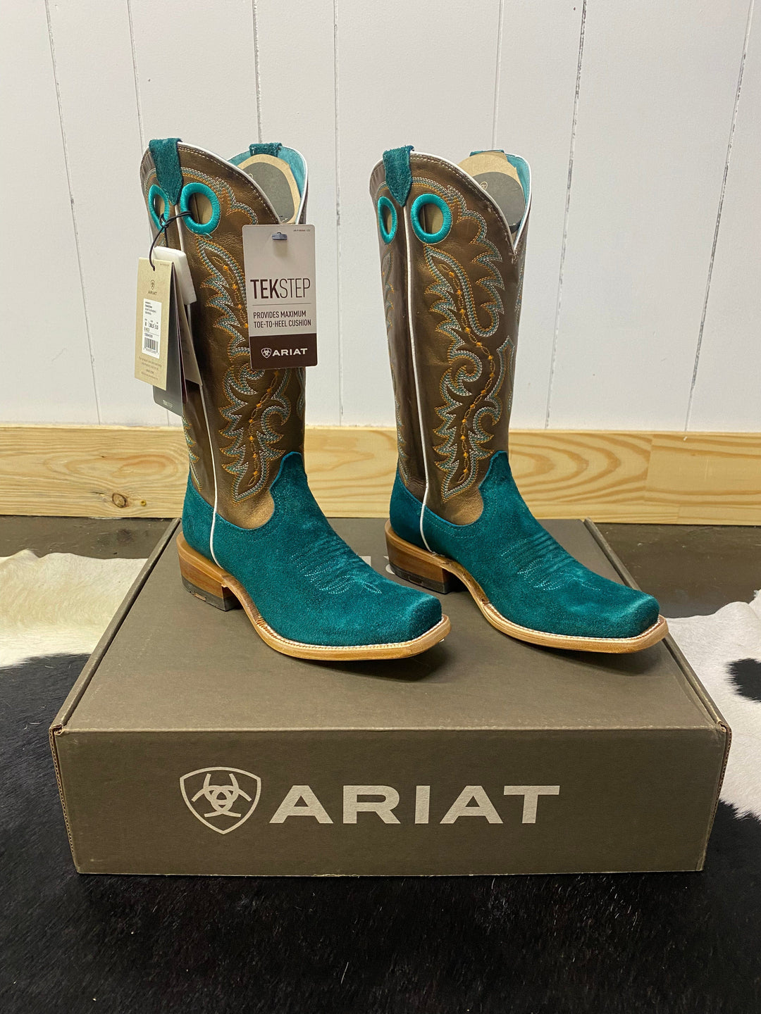 Ariat Futurity Boon Boots-Boots-Ariat-Whiskey Ray's Boutique, Women's Western Wear Boutique in Waxahachie, TX