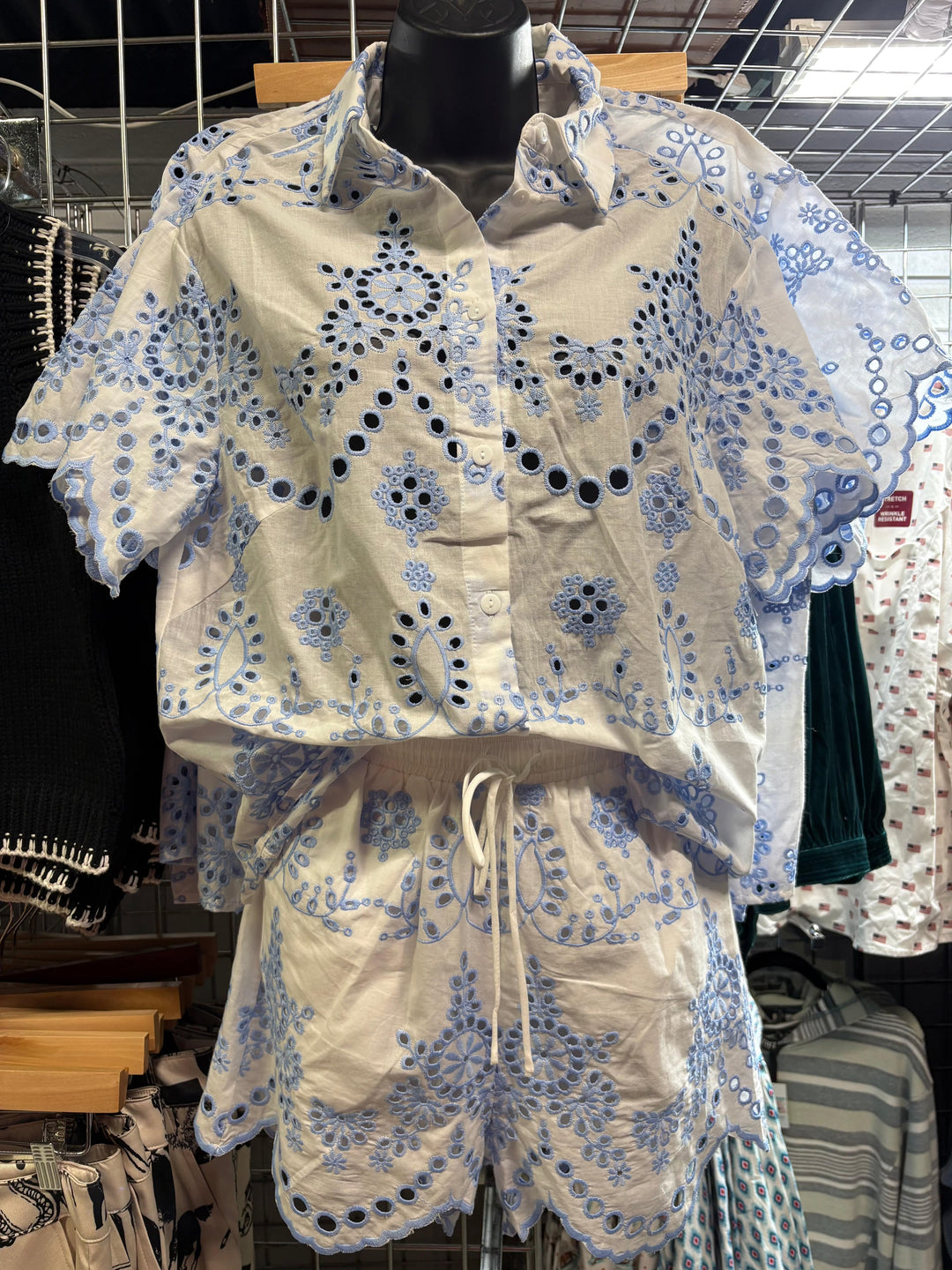 Women's contrast eyelet scallop hem shorts-Shorts-Whiskey Ray's Boutique-Whiskey Ray's Boutique, Women's Western Wear Boutique in Waxahachie, TX