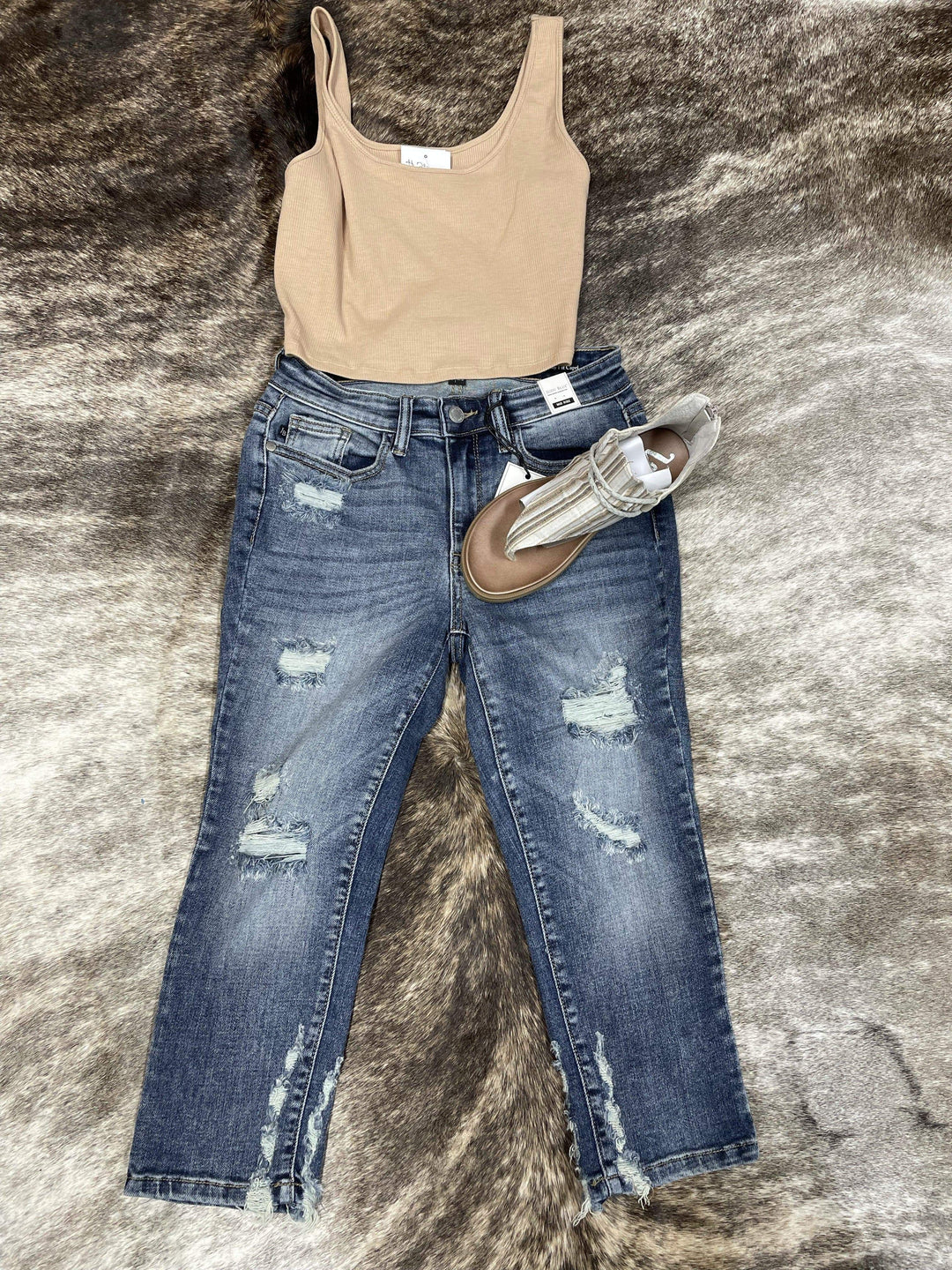 Judy Blue Mid-Rise Capri-Jeans-Judy Blue-Whiskey Ray's Boutique, Women's Western Wear Boutique in Waxahachie, TX