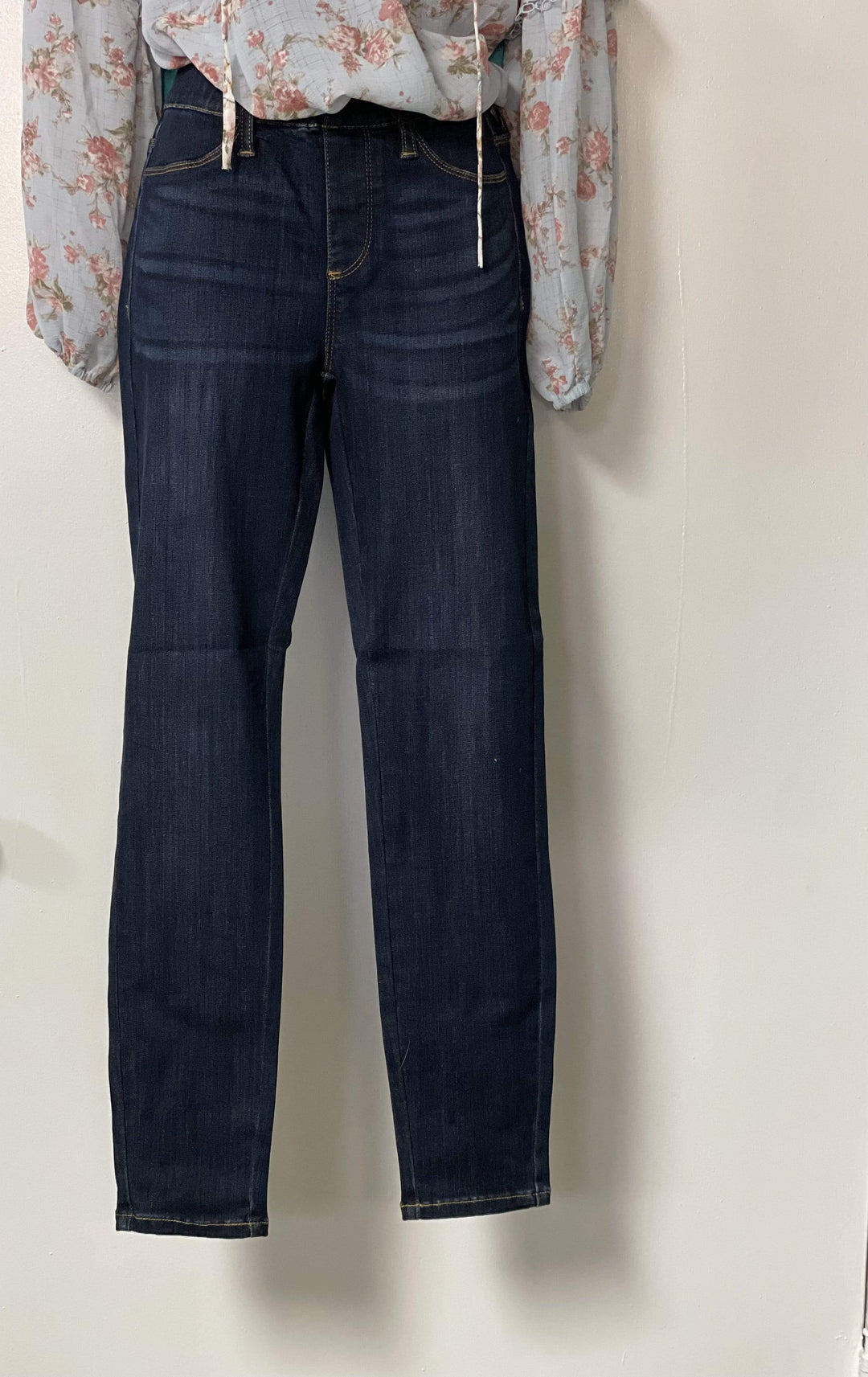 Mid -Rise Curvy Jegging-Jeans-Judy Blue-Whiskey Ray's Boutique, Women's Western Wear Boutique in Waxahachie, TX