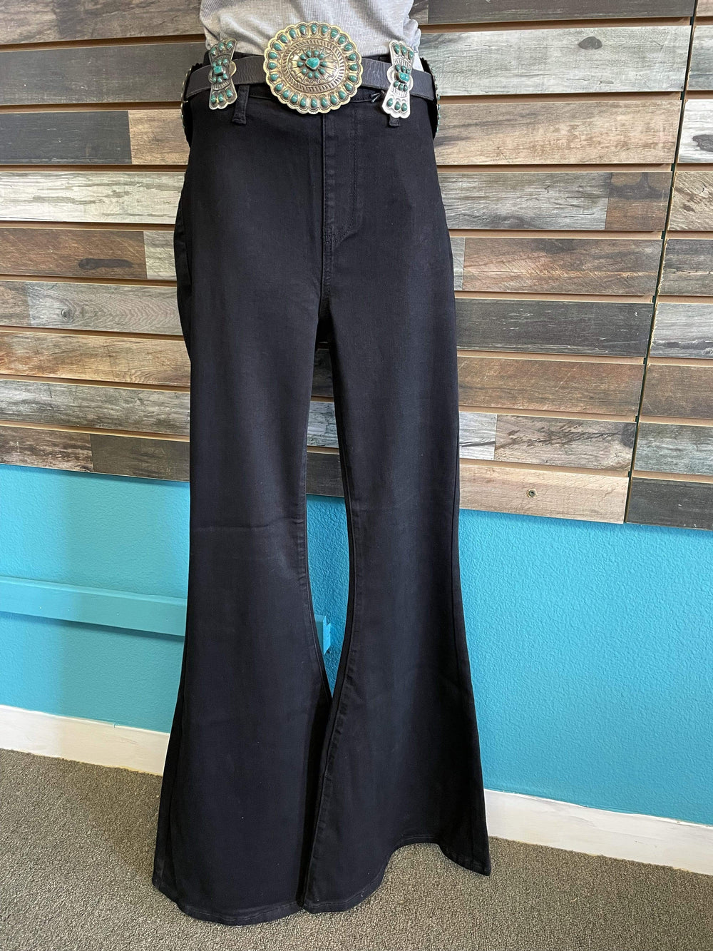 Curvy Judy Blue Hi-Rise Flare-Jeans-Judy Blue-Whiskey Ray's Boutique, Women's Western Wear Boutique in Waxahachie, TX