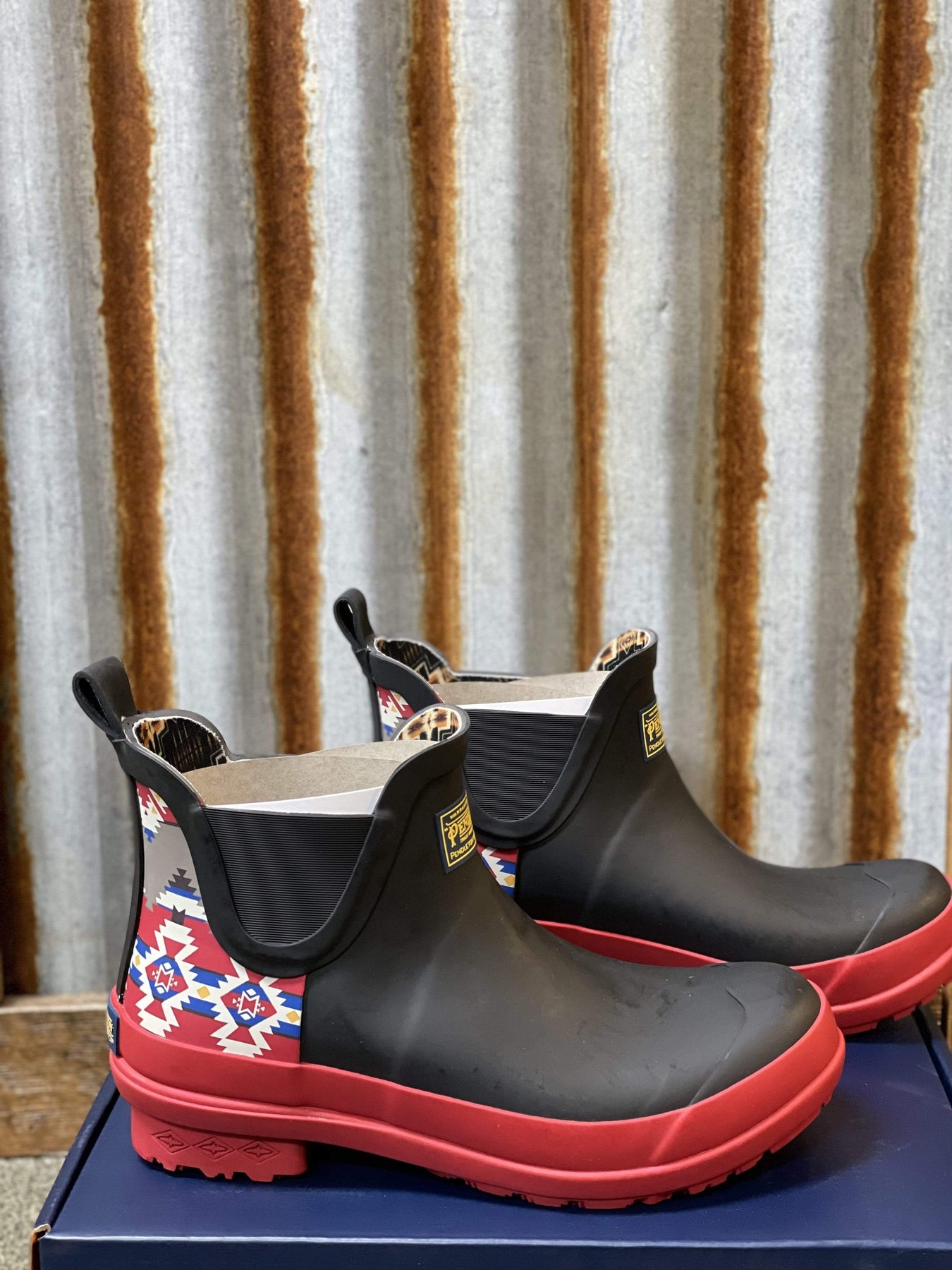 Pendelton Heritage min Majesty Chelsesa Rain boots – Whiskey Ray's Boutique