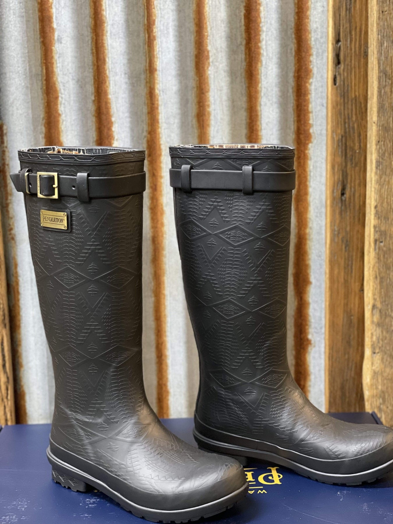 Pendleton rubber boots top