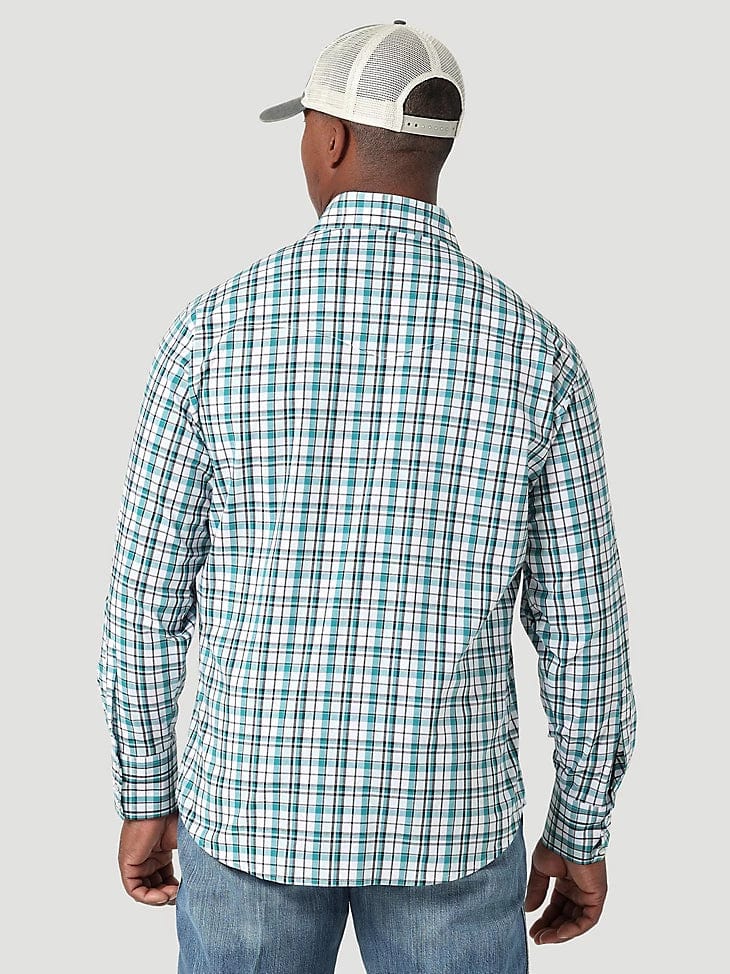 MEN'S WRINKLE RESIST LONG SLEEVE WESTERN SNAP PLAID SHIRT IN CYAN MIST-Men's Shirts-Wrangler-Whiskey Ray's Boutique, Women's Western Wear Boutique in Waxahachie, TX